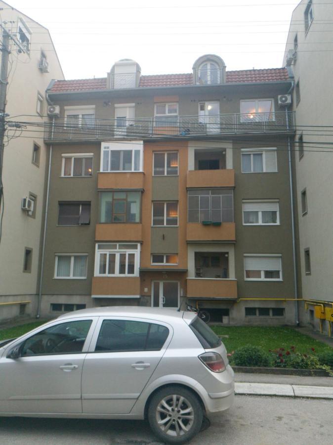 Apartment Paradise Чачак Экстерьер фото